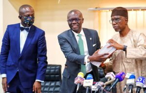 SANWO-OLU IN PORT HARCOURT, TELLS POLITICAL LEADERS TO UNITE FOR GOOD OF THE PEOPLE