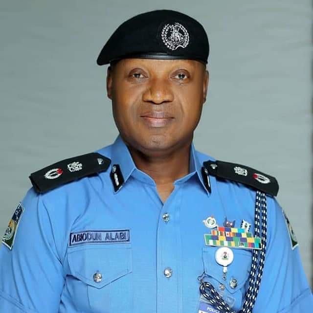 LAGOS STATE POLICE COMMAND CONDOLES WITH FAMILY, FRIENDS AND COLLEAGUES OF BARRISTER BOLANLE RAHEEM The Commissioner of Police, Lagos State Command, CP Abiodun Alabi, fdc has expressed heartfelt condolences to the family, friends and colleagues of Barrister Bolanle Raheem who was shot dead by a police officer in Ajah on Sunday, December 25, 2022. On the instruction of the Commissioner of Police, the errant officer has since been taken into custody alongside his team members. The CP has equally directed that the case be transferred to the State Criminal Investigation Department, Yaba for in-depth investigation. This has become one too many, especially bearing in mind that a similar incident occurred at the same location less than three weeks ago. The condemnable incident is against the standard operating procedures (SOP) and rules of engagement of the Force, and to say the least is embarrassing. Beyond this incident, the Nigeria Police Force will carry out a reappraisal of its rules of engagement in a bid to put an end to such avoidable ugly incidents. The Lagos State Police Command hereby appeals to the good people and residents of Lagos State to remain calm as the Command is already in constant touch with the Nigerian Bar Association and other relevant stakeholders towards ensuring that justice totally prevails. SP BENJAMIN HUNDEYIN, anipr, mipra POLICE PUBLIC RELATIONS OFFICER LAGOS STATE COMMAND IKEJA DECEMBER 26, 2022.