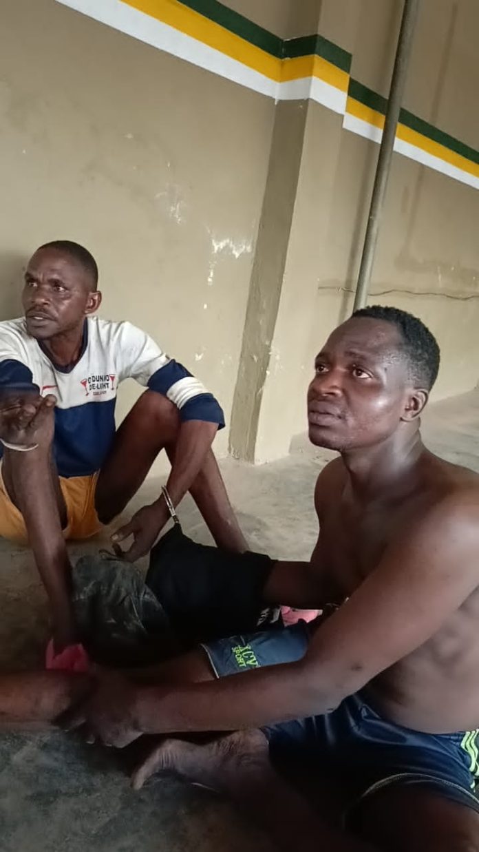 Ogun So-Safe Arrests Men For Burglary, Stealing