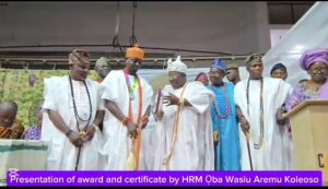 Oba Fálùádé Honoured With Award Of Excellence As 'Ọba Afèdè-Yangàn' By Yoruba Studies Association